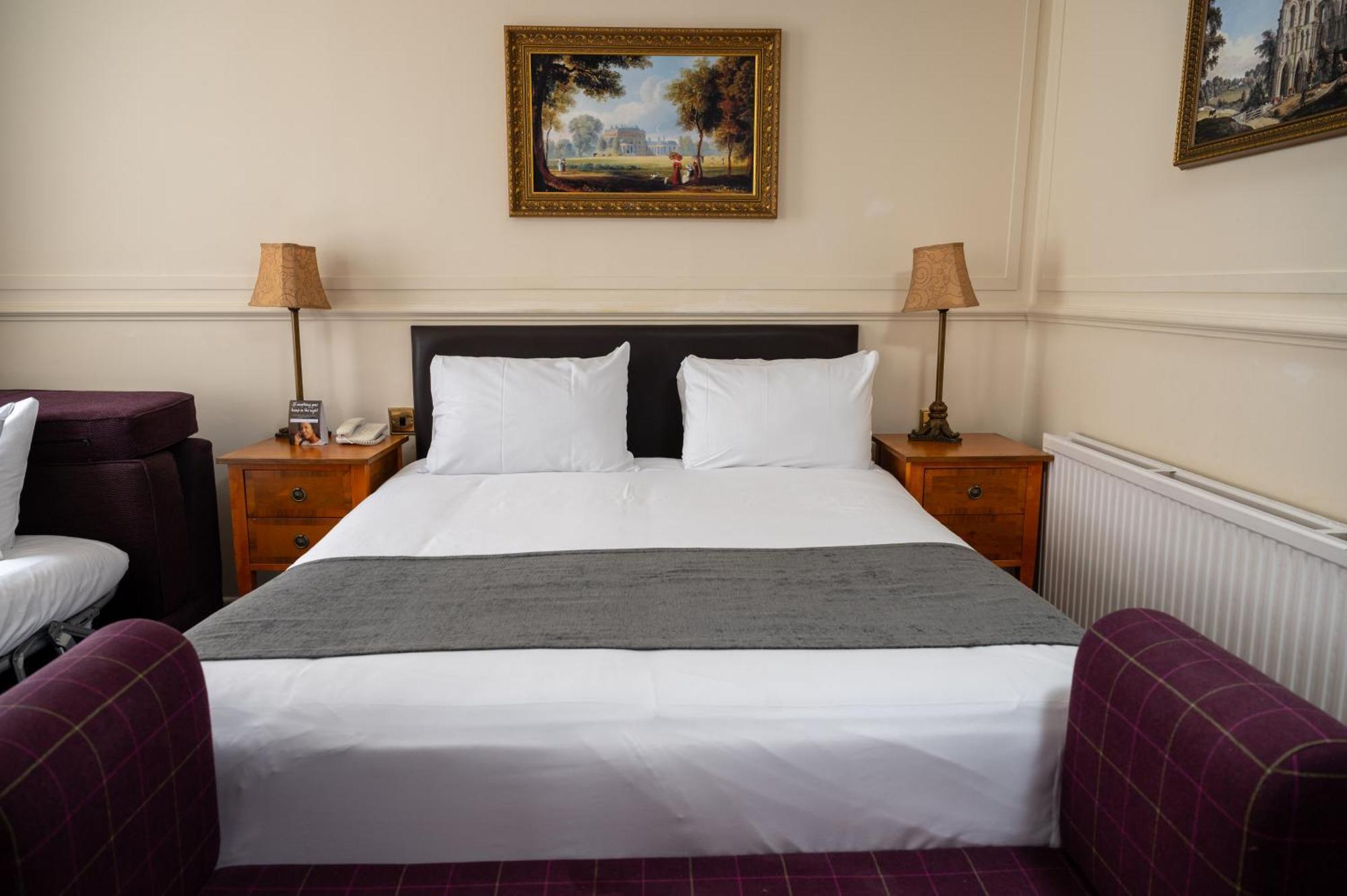 Antelope By Greene King Hotel