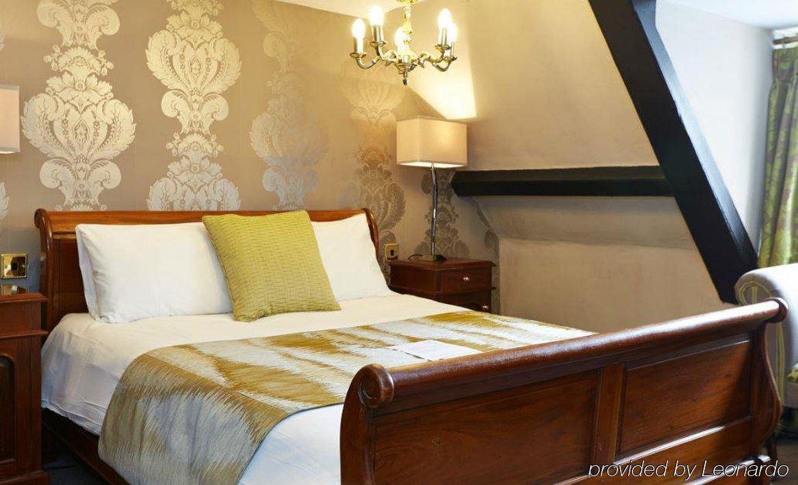 Antelope By Greene King Hotel 3*